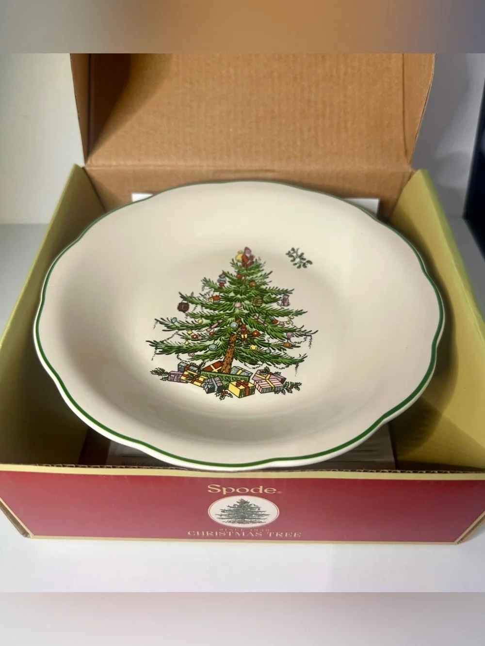 Spode Christmas Tree Sculpted Footed Candy Dish 7